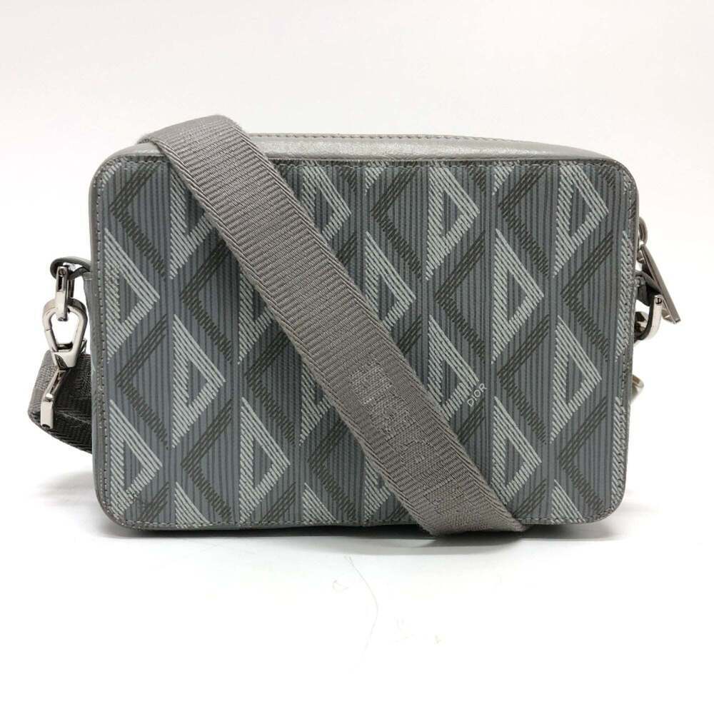 CHRISTIAN DIOR Gray Diamond Leather Pochette Shoulder Bag - Picture 2 of 12